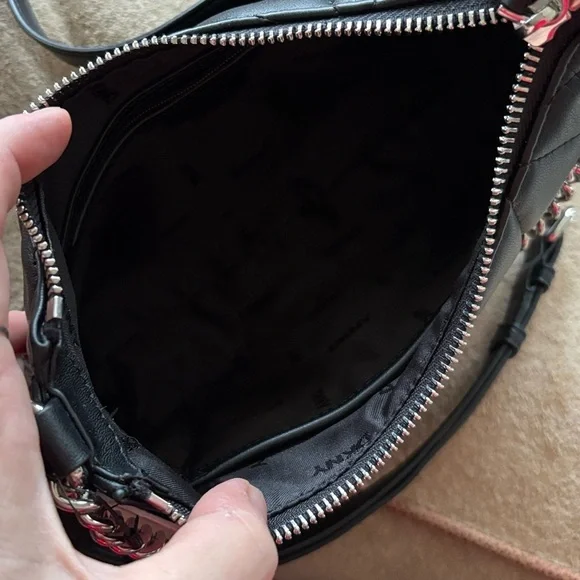 Brand New DKNY Black Lizzy Top Zip Crossbody Bag Chain Quilted Stitch Purse - Picture 10 of 15